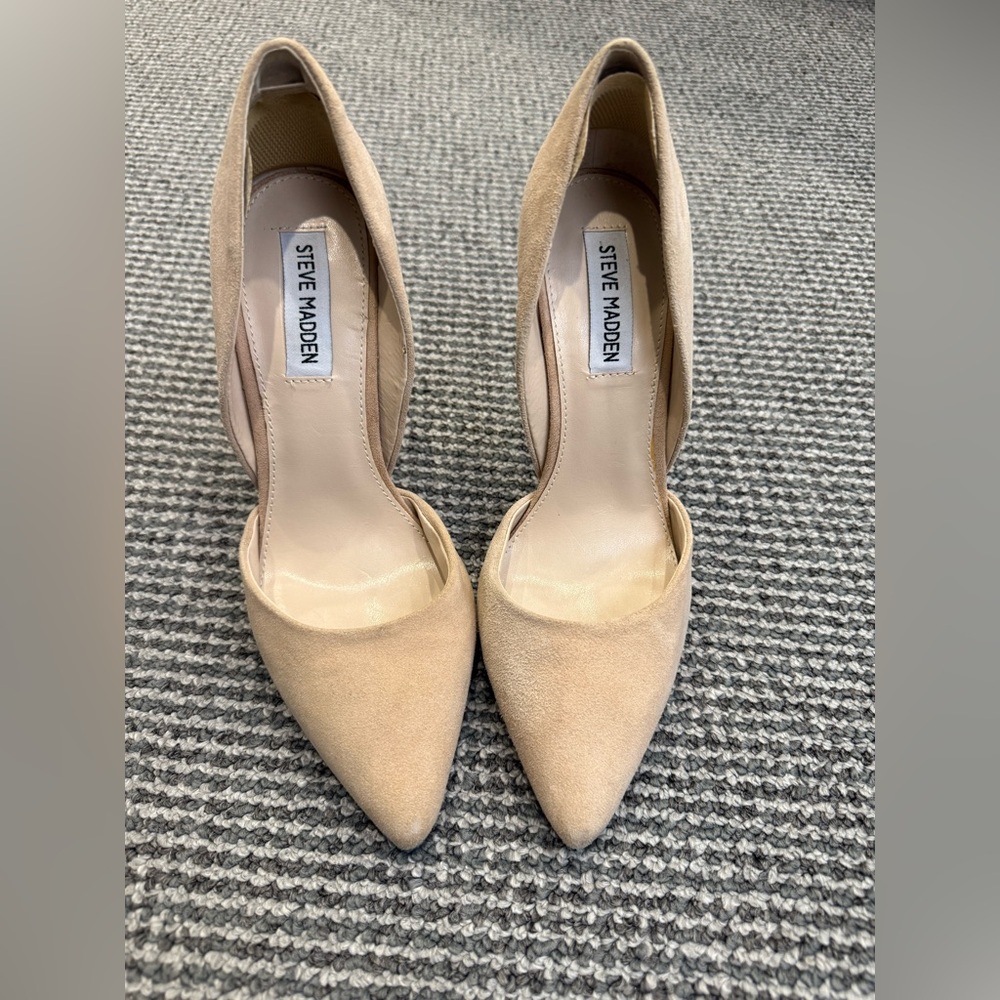 Steve Madden suede heels